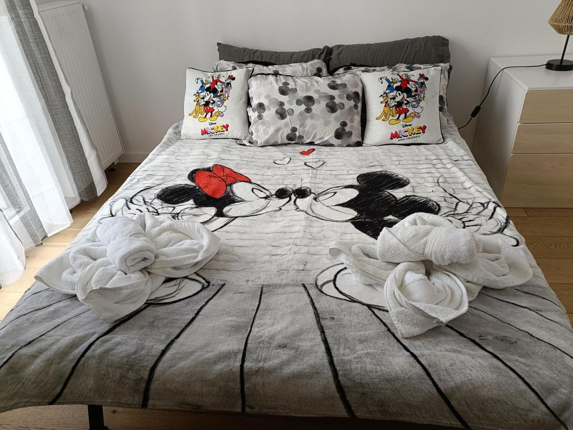 Disney - Paris 5 Min De Disney - Pk Prive Gratuit - 4 Personnes - Terrasse Jardin Chessy  Exterior photo